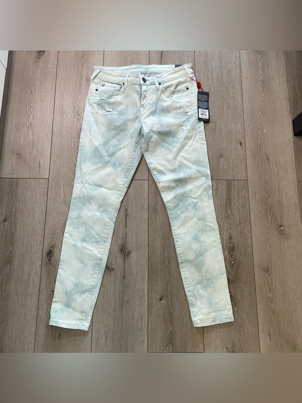NWT True Religion Halle Mid Rise Super Skinny Jeans Size 29 - Light Tie Dye Wash